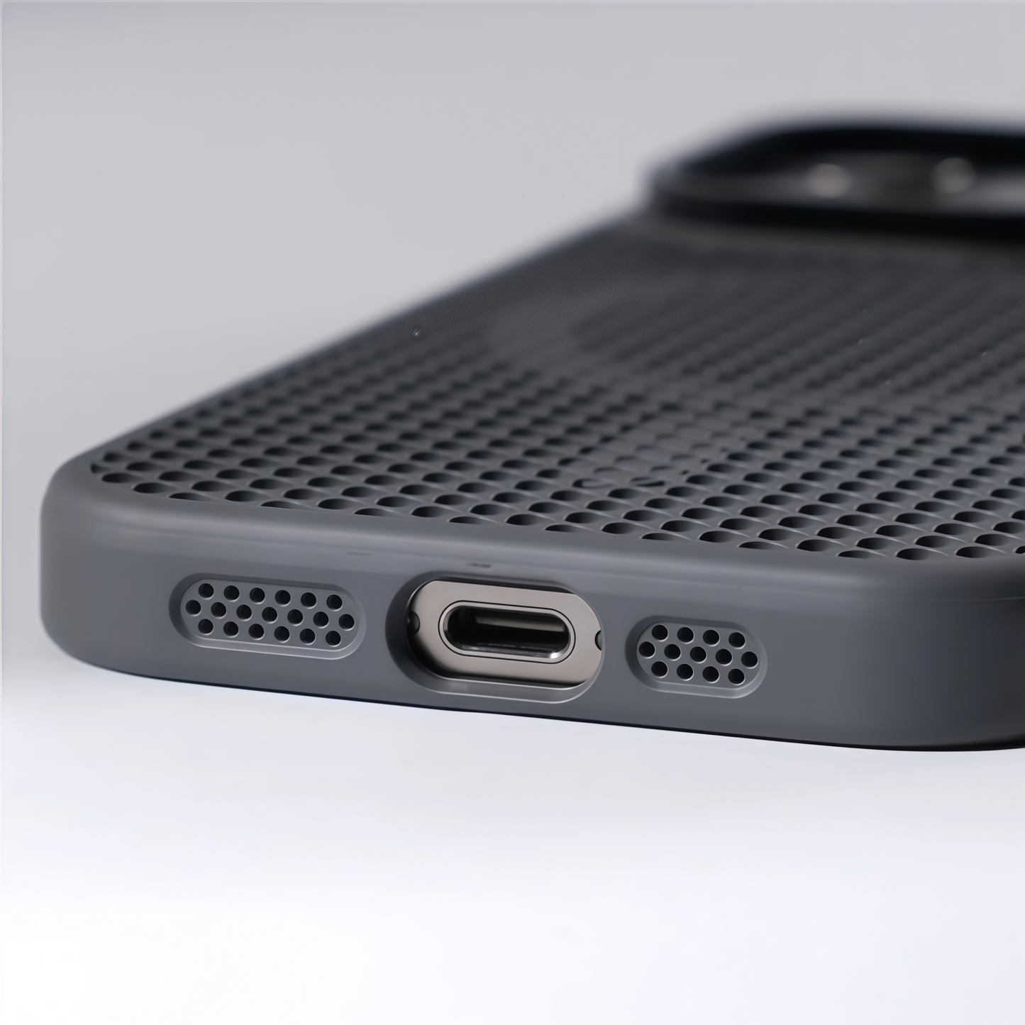 ClipLook AeroHex™ - Cooling Magsafe Case